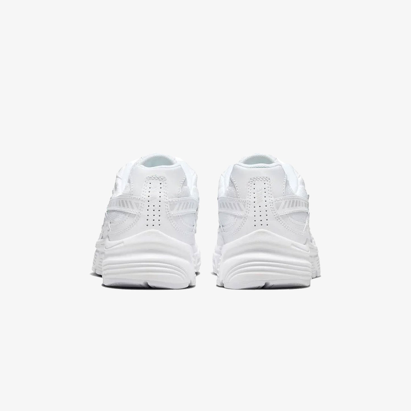 NIKE | INITIATOR { WHITE/METALLIC SILVER-PHOTON DUST