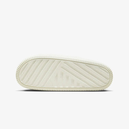 Nike | CALM  { SAIL/SAIL