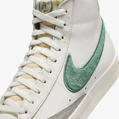 Nike | BLAZER MID '77 PREMIUM { SUMMIT WHITE/BICOASTAL-PHANTOM