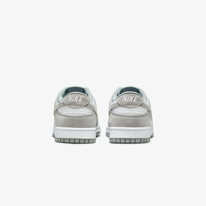 NIKE | DUNK LOW RETRO { WHITE/LIGHT PUMICE