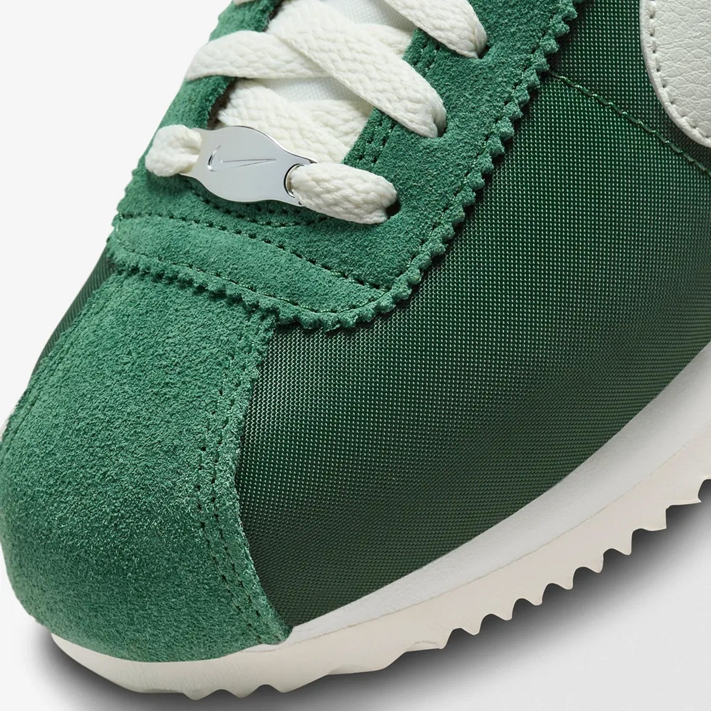 Nike | CORTEZ  { FIR/SAIL-SAIL-LIGHT SILVER