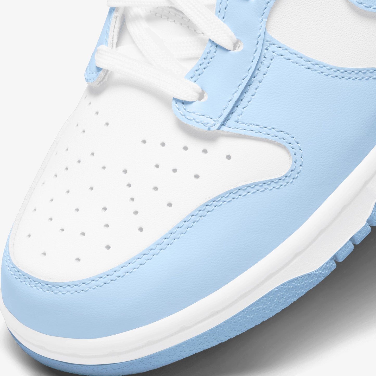 Nike | DUNK HIGH  { WHITE/ALUMINUM