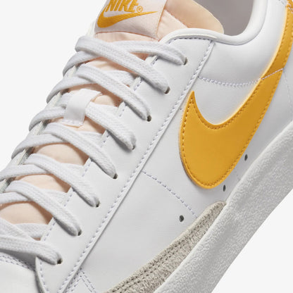 Nike | BLAZER LOW '77 VINTAGE { WHITE/UNIVERSITY GOLD-PHANTOM
