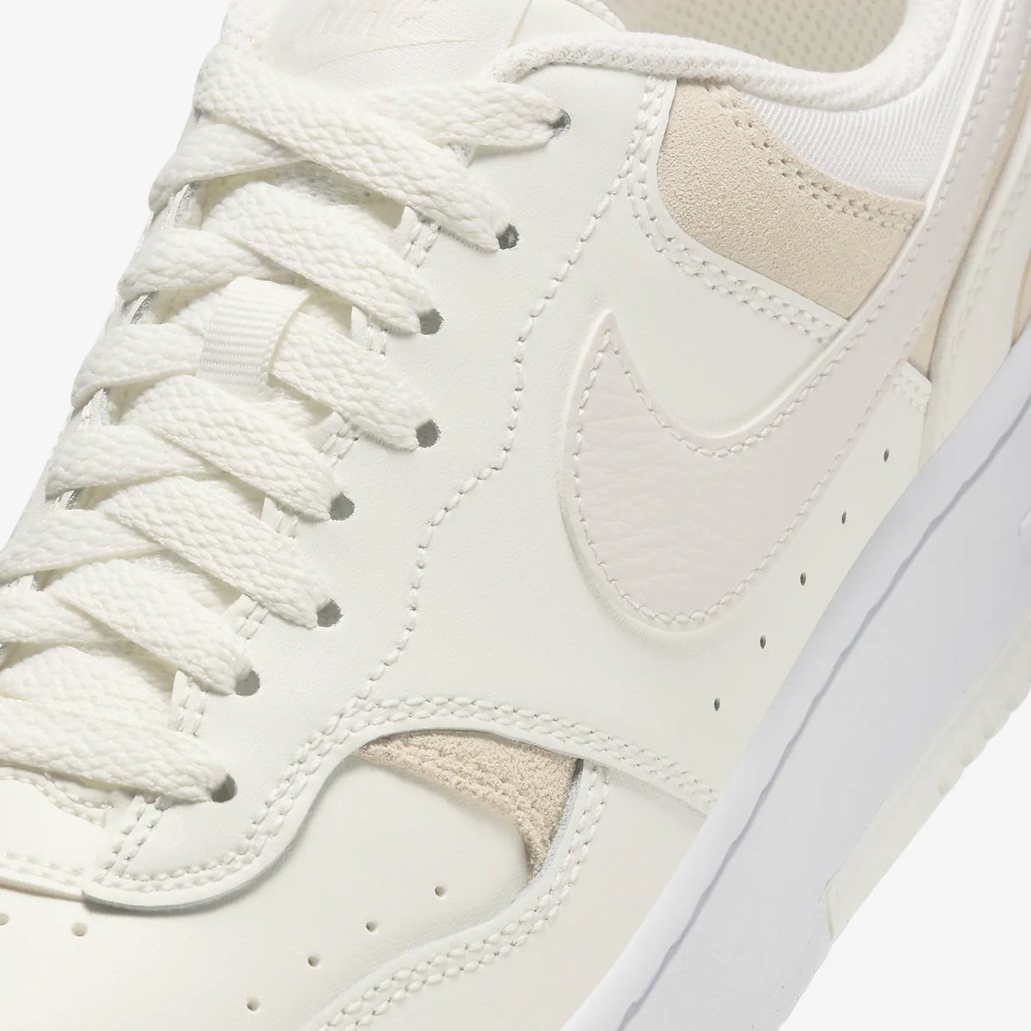 Nike | GAMMA FORCE  { SAIL/PHANTOM-WHITE-SANDDRIFT