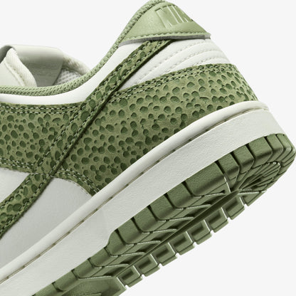 NIKE | DUNK LOW PREMIUM { OIL GREEN/OIL GREEN-TREELINE-SAIL