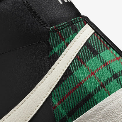 Nike | BLAZER MID '77 PREMIUM { BLACK