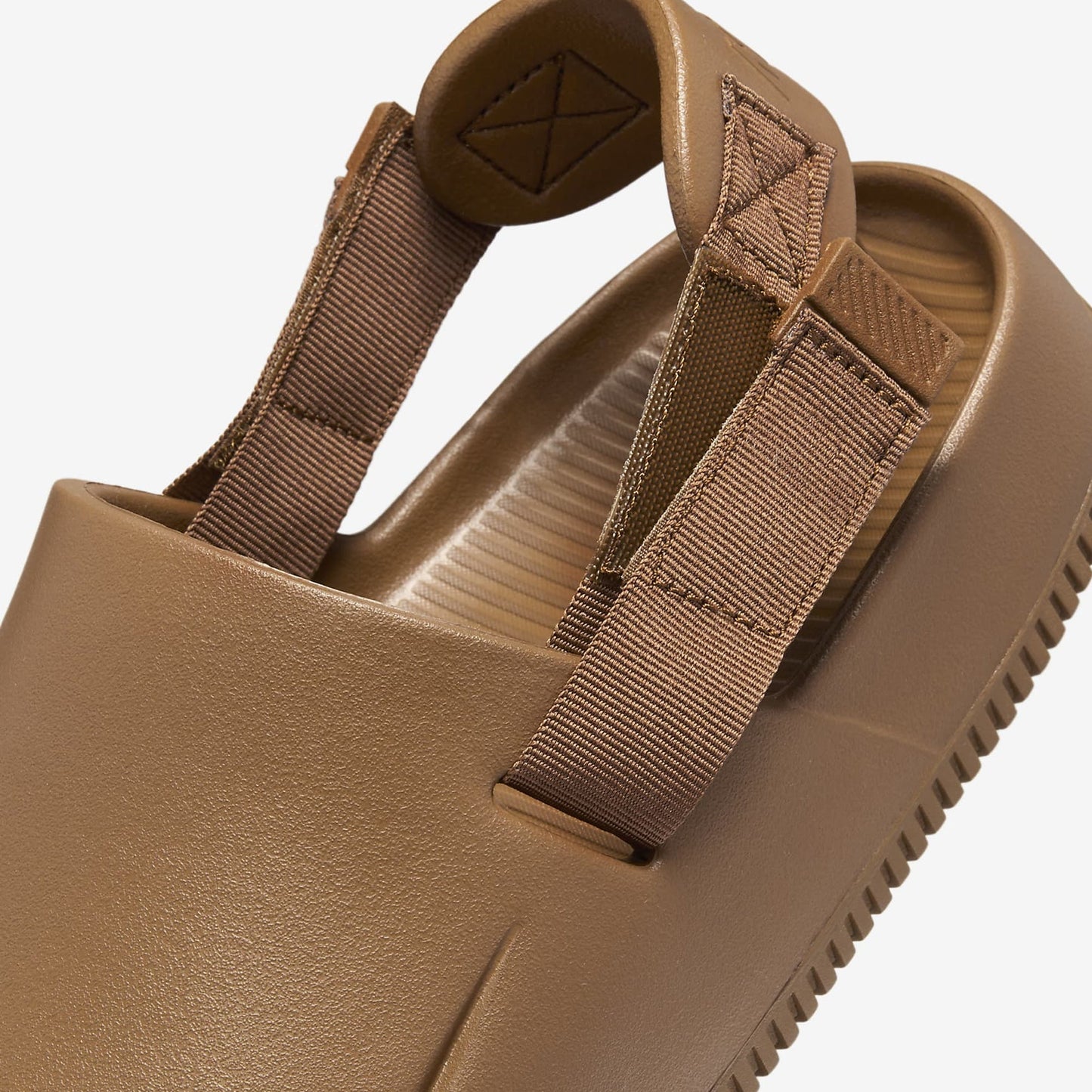 Nike | CALM MULES  { LT BRITISH TAN/LT BRITISH TAN
