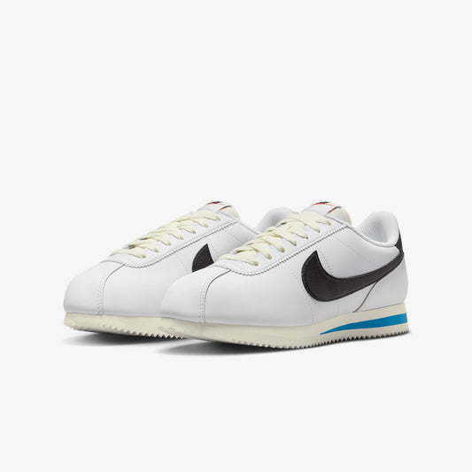 Nike | CORTEZ  { WHITE/BLACK-LT PHOTO BLUE-SAIL