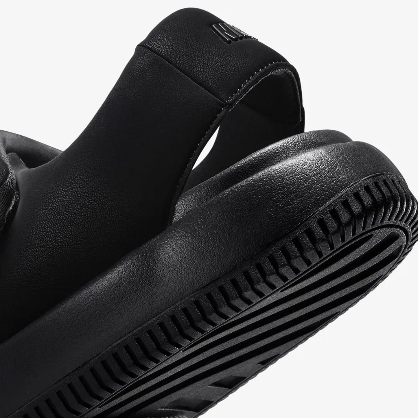Nike | CALM SANDALS  { BLACK/BLACK-BLACK