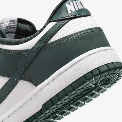 NIKE | DUNK LOW RETRO { WHITE/VINTAGE GREEN-WHITE