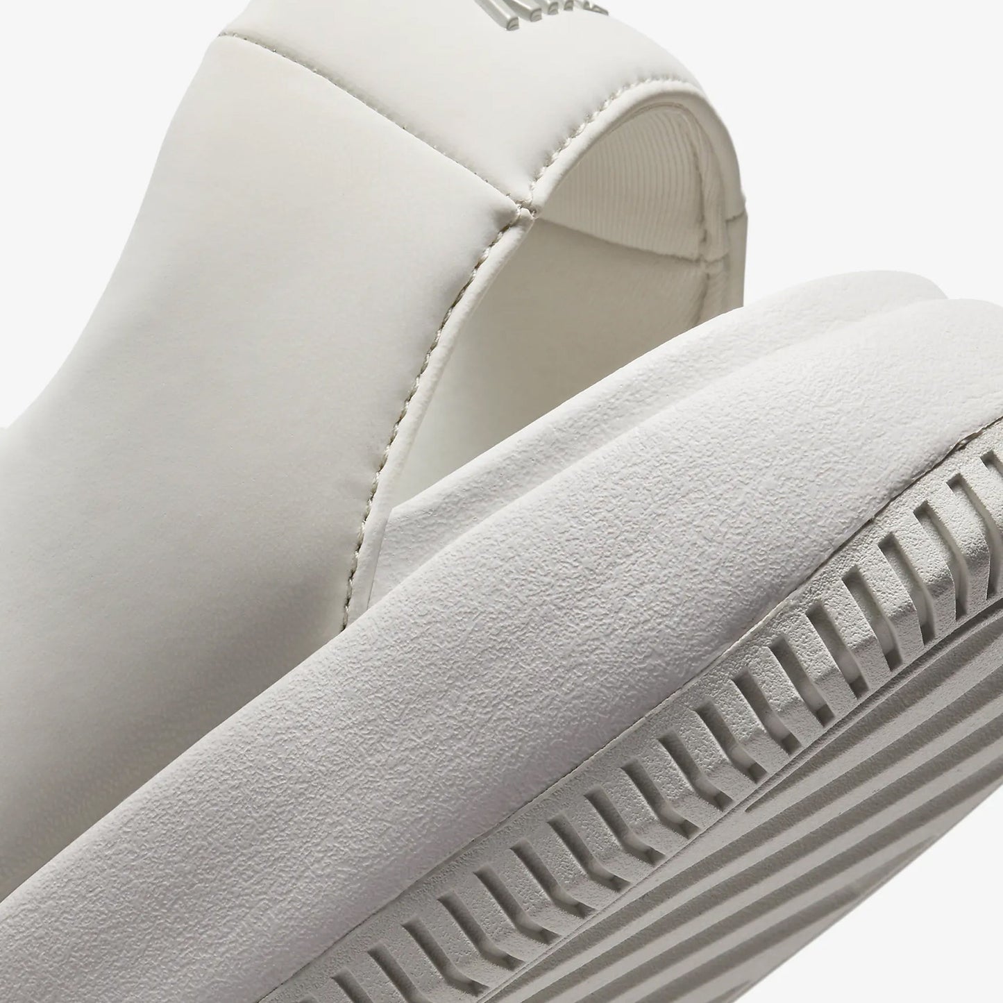 NIKE | CALM SANDALS { LIGHT BONE/LIGHT BONE-LIGHT BONE
