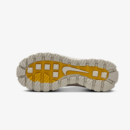 NIKE | BLAZER ROAM MID { SUMMIT WHITE/PHANTOM-LIGHT BONE