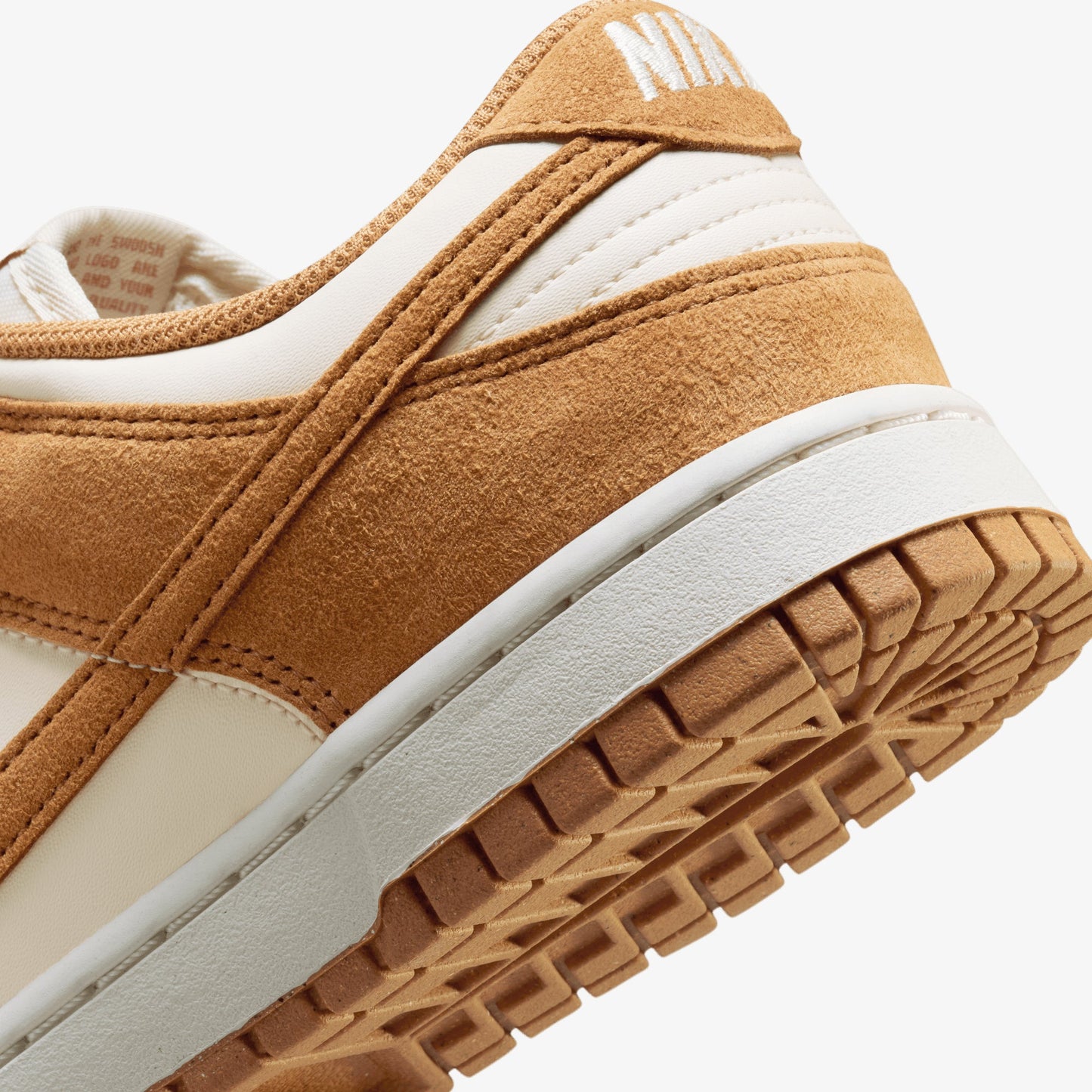 NIKE | DUNK LOW { COCONUT MILK/FLAX-SAIL