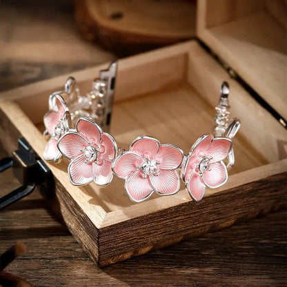 Elegant Flower Bracelet Strap for Apple Watch