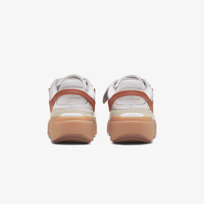 NIKE | BLAZER PHANTOM LOW { WHITE/DARK RUSSET-SUMMIT WHITE