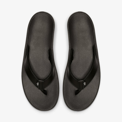 Nike | BELLA KAI  { FLIP FLOPS