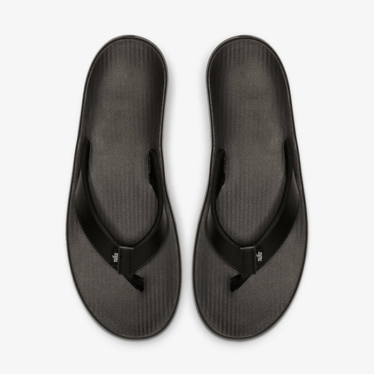 Nike | BELLA KAI  { FLIP FLOPS