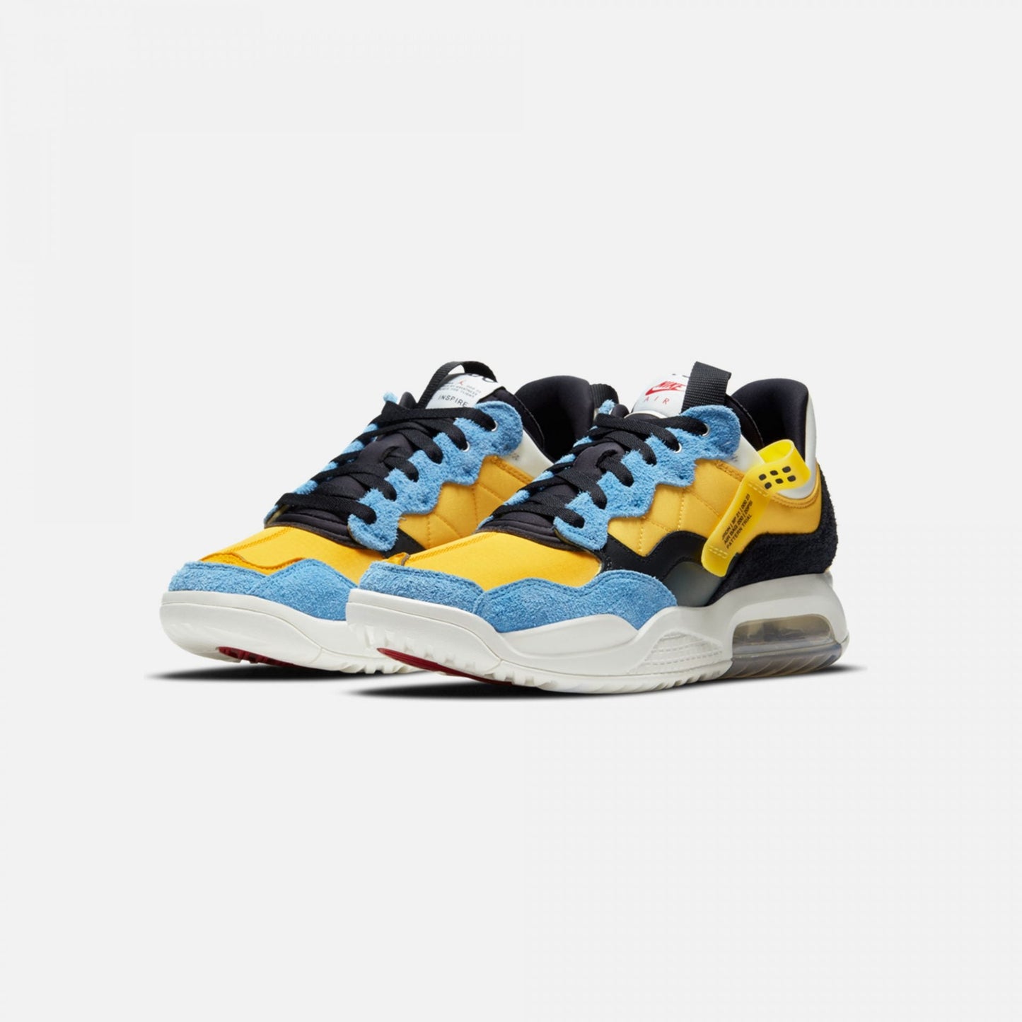 Nike | JORDAN MA2
