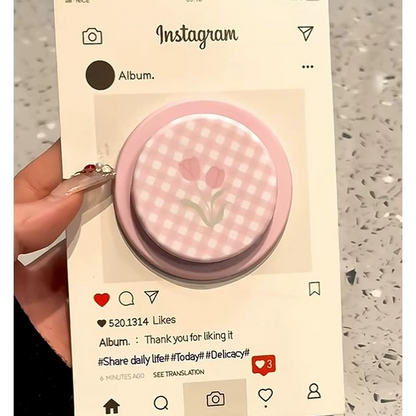 Tulip Charm Checkered Gripper Case