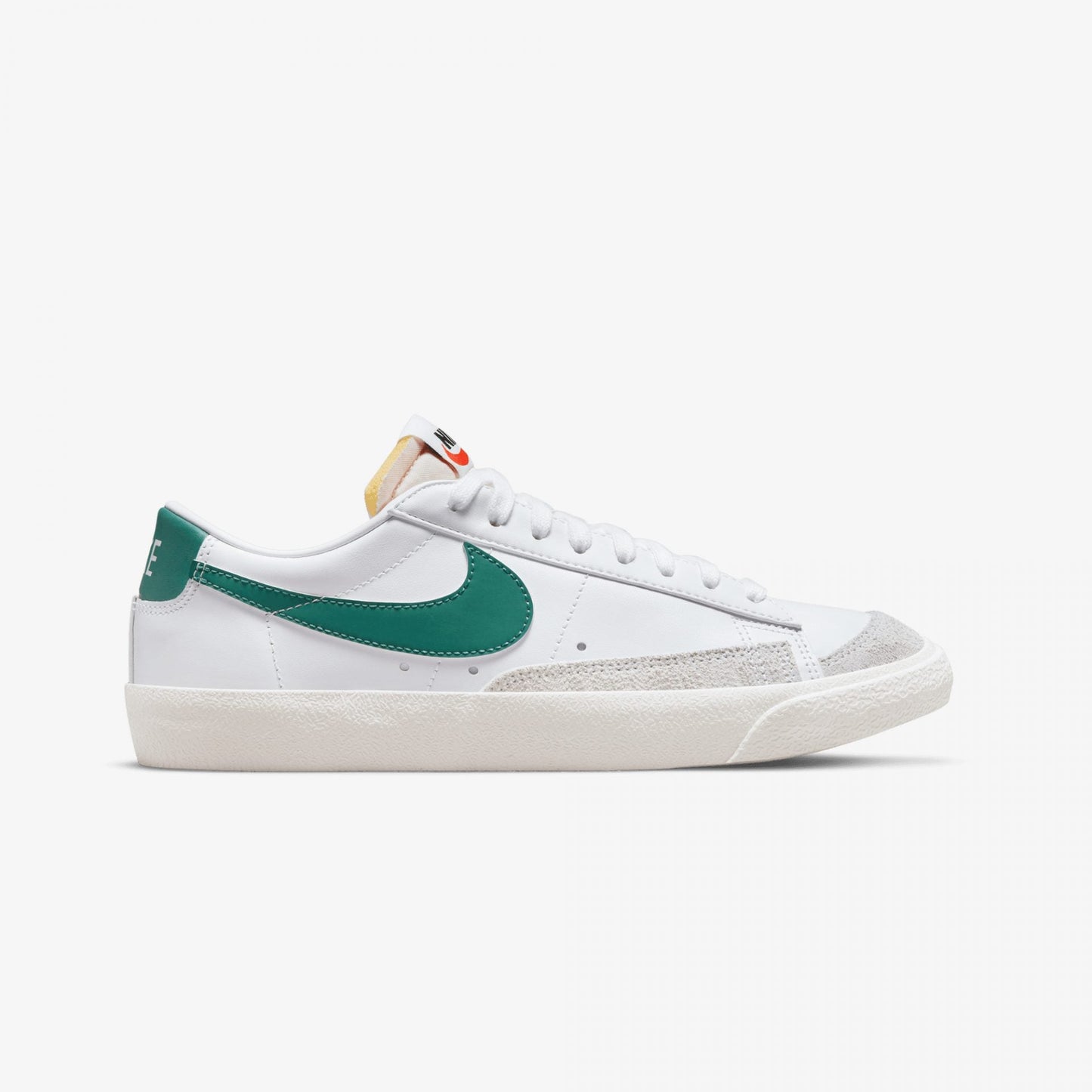 Nike | BLAZER LOW 77 { WHITE/GREEN