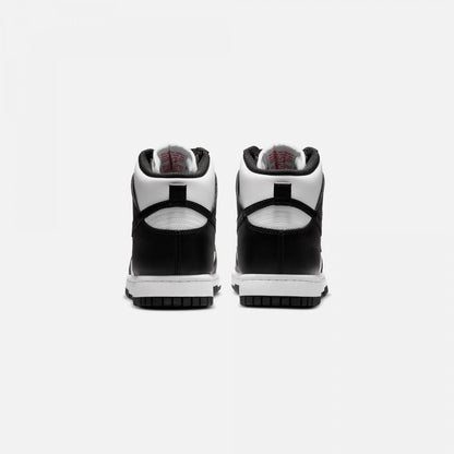 Nike | DUNK HIGH  { BLACK/WHITE
