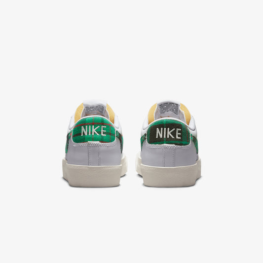 Nike | BLAZER LOW '77 PREMIUM { WHITE