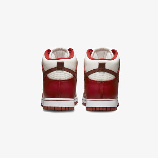 Nike | DUNK HIGH LXX  { CINNABAR/MARS STONE-SAIL-WHITE