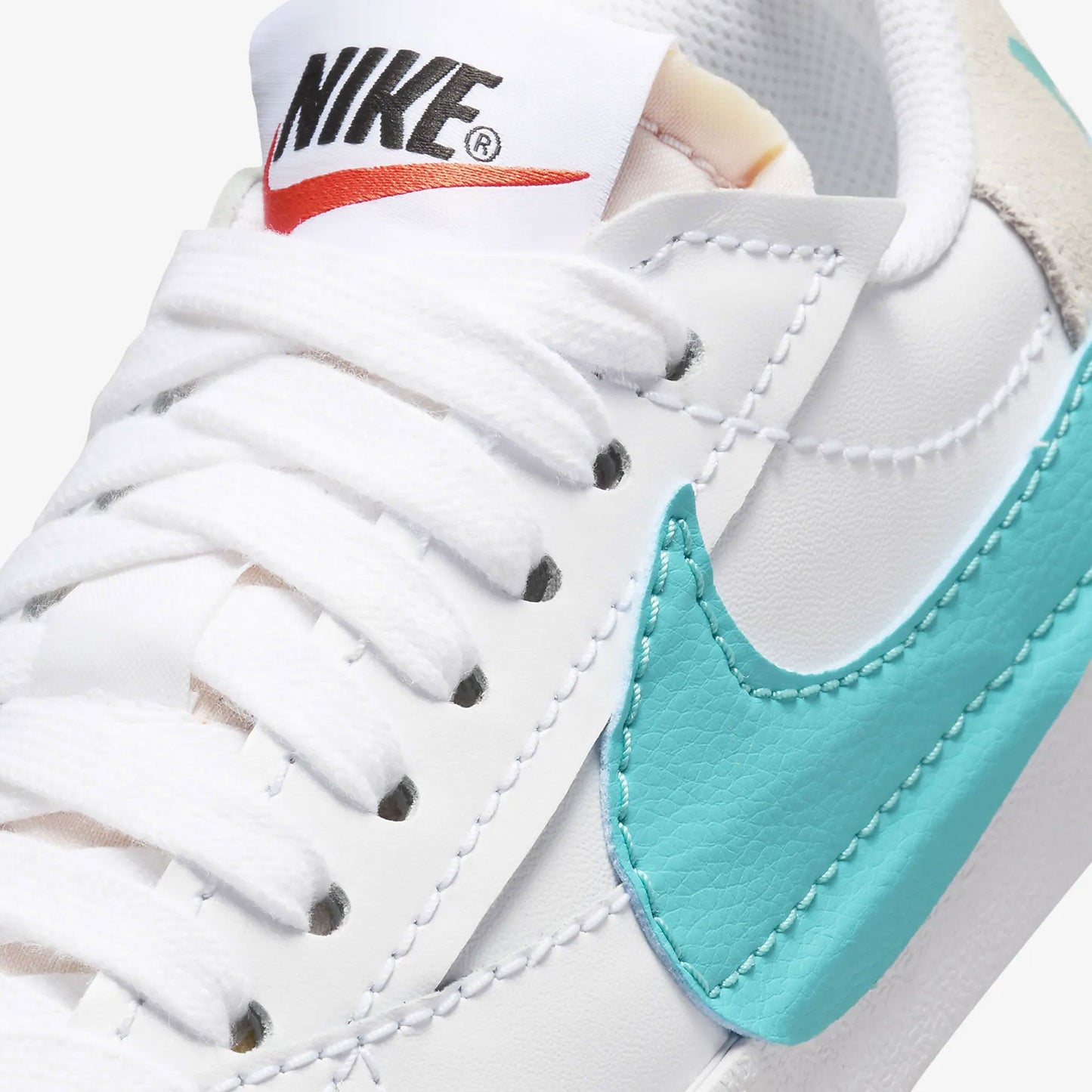 Nike | BLAZER LOW '77 JUMBO { WHITE/DUSTY CACTUS-SUMMIT WHITE
