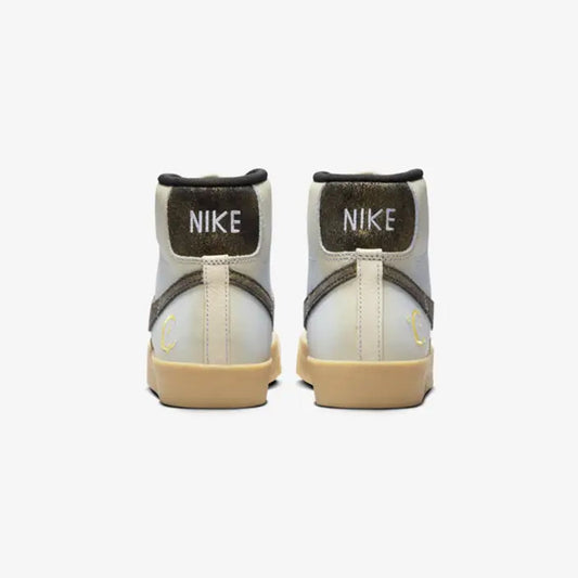 Nike | BLAZER MID '77 PREMIUM { LT OREWOOD BRN/GUM YELLOW-TOPAZ GOLD