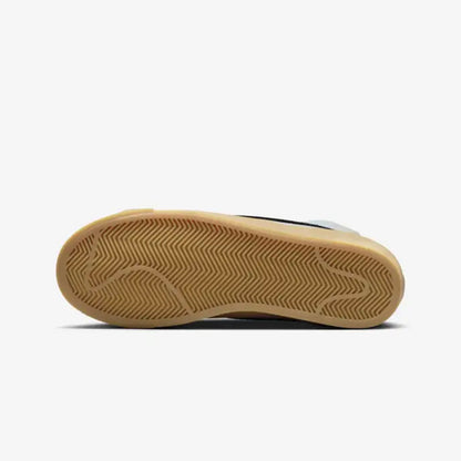 Nike | BLAZER MID '77 PREMIUM { LT OREWOOD BRN/GUM YELLOW-TOPAZ GOLD