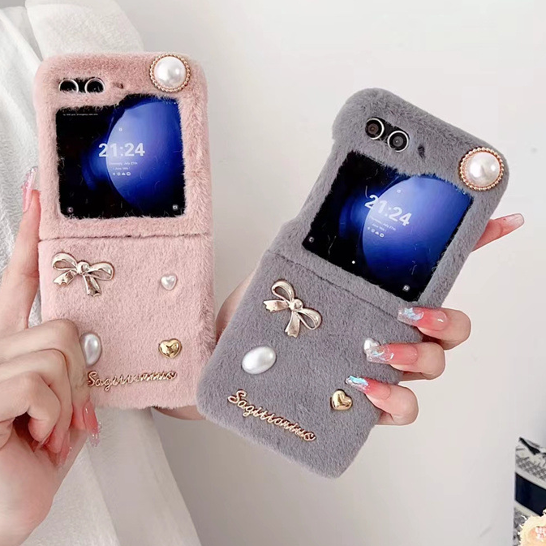Luxury Blush Velvet Bow & Pearl Case