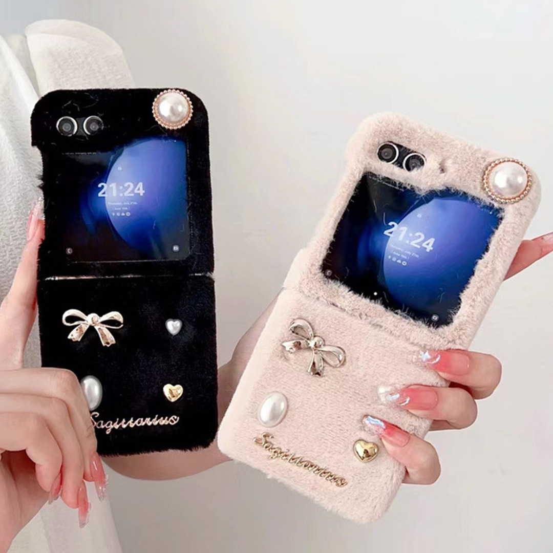 Luxury Blush Velvet Bow & Pearl Case