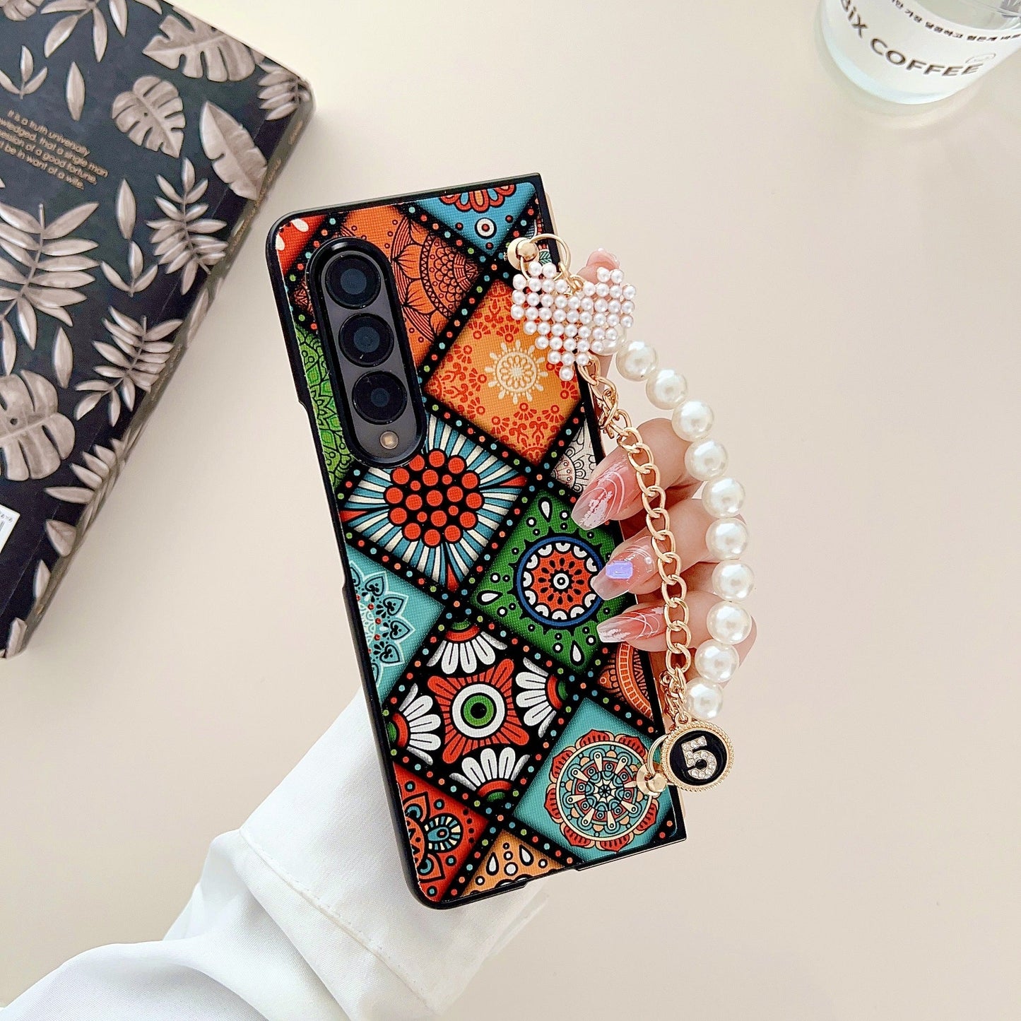 Ethnic Style Pearl Chain - Samsung