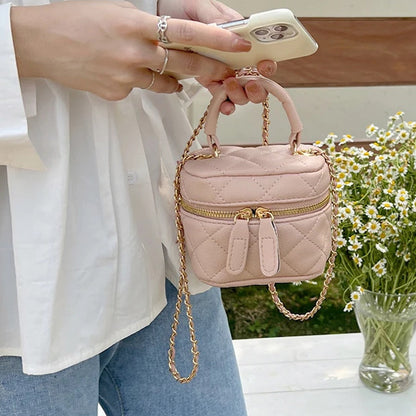 Mini Quilted Pattern Chain Bucket Bag