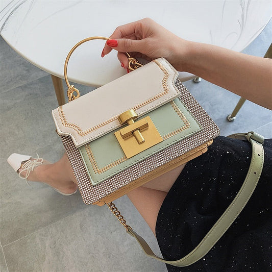 Vintage Lock Detail Shoulder Bag