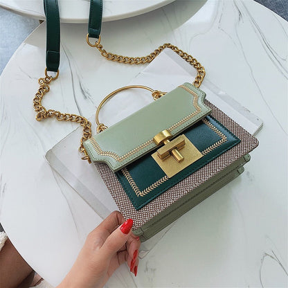 Vintage Lock Detail Shoulder Bag
