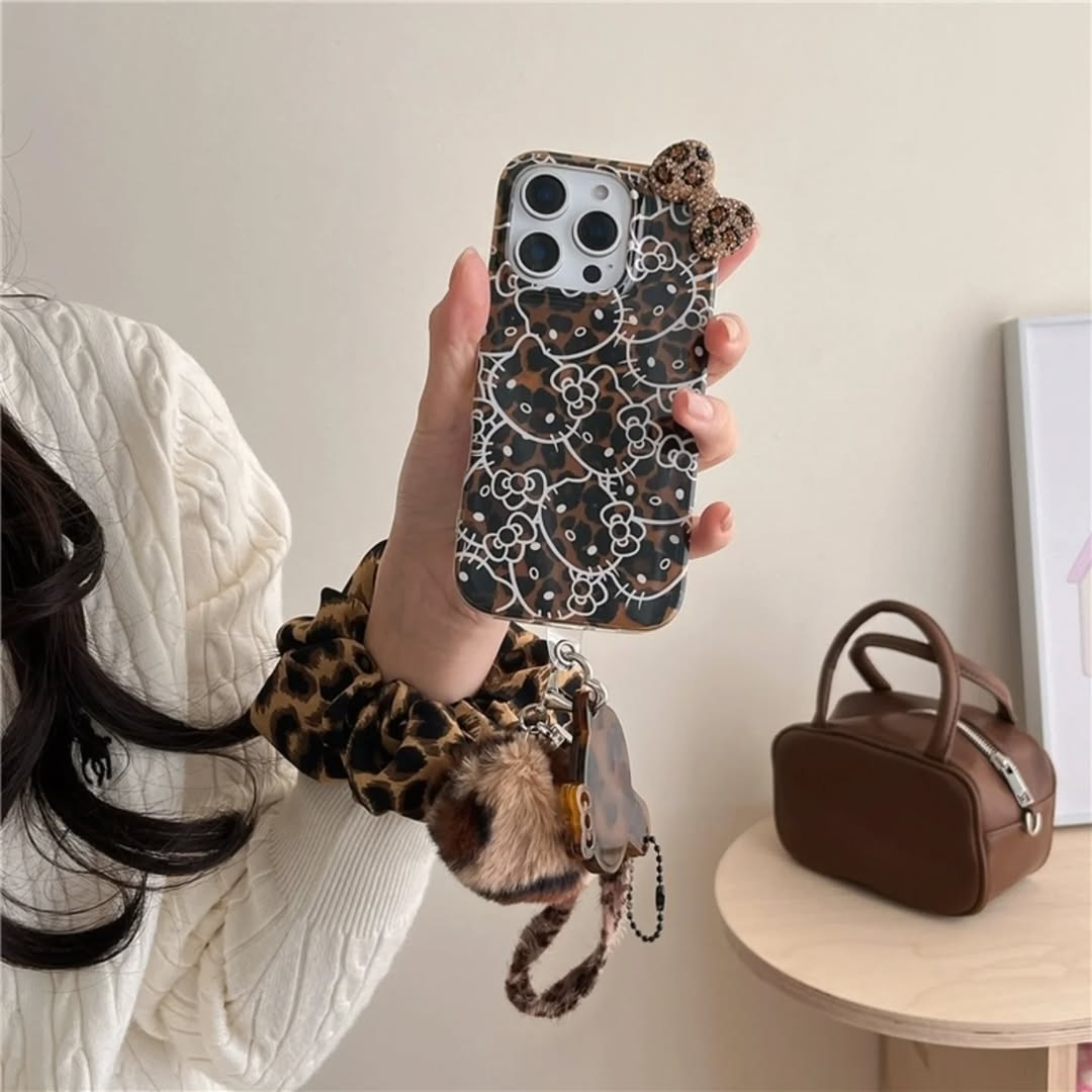 Trendy Kitty Phone Case with Charm
