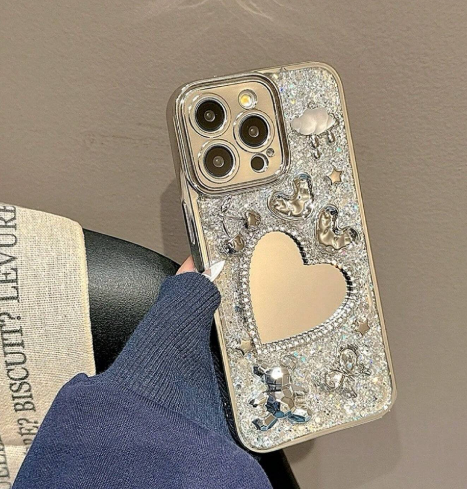 Silver Heart Mirror Rhinestone Case