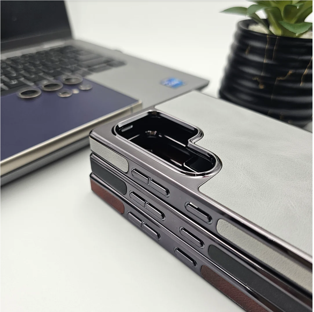 Galaxy S24 Ultra Luxe Leather Stripe Case