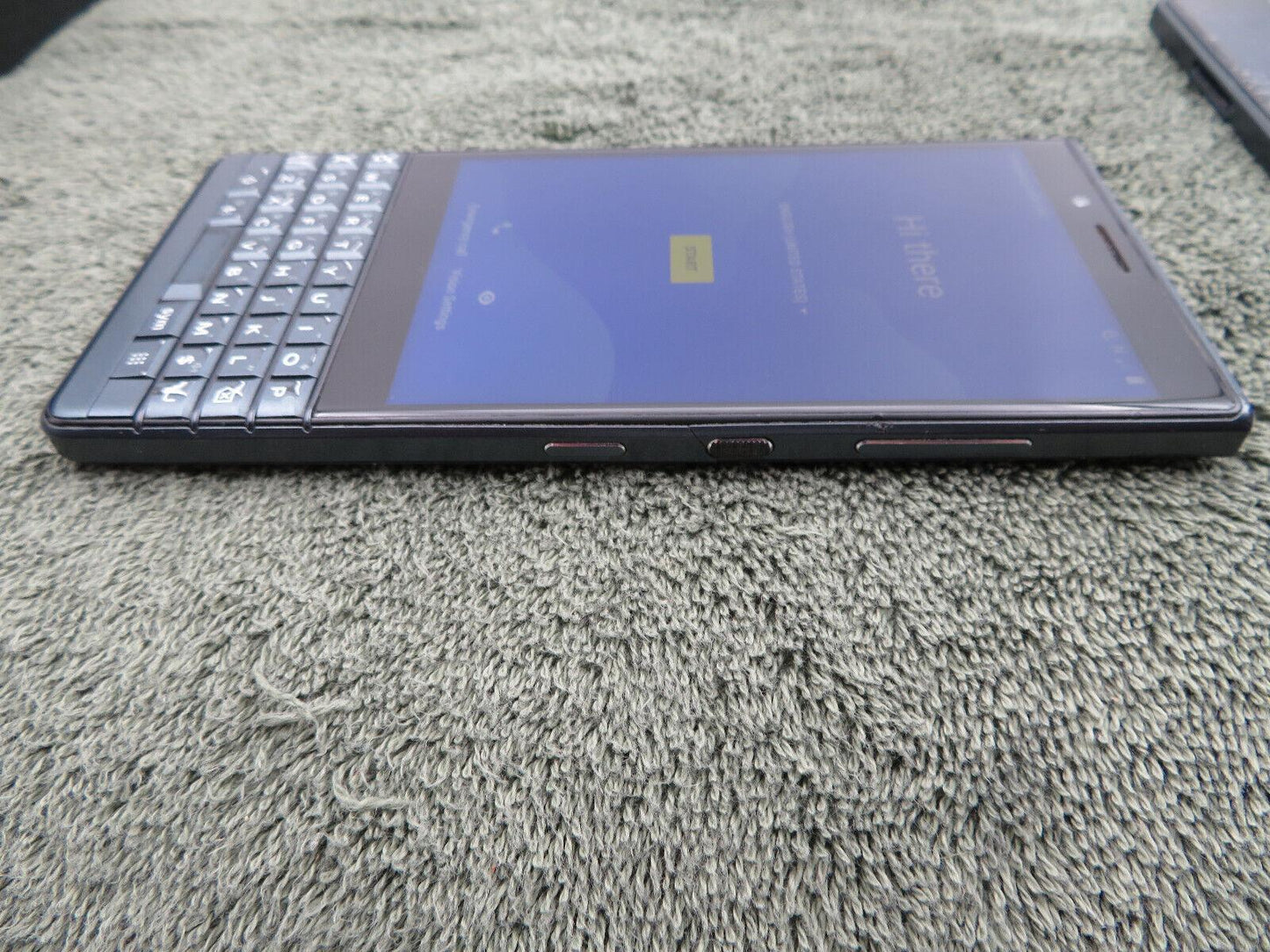 BlackBerry KEY2 LE BBE100-5 - 64GB - Slate (Unlocked) (Dual SIM) Verizon Refurbished