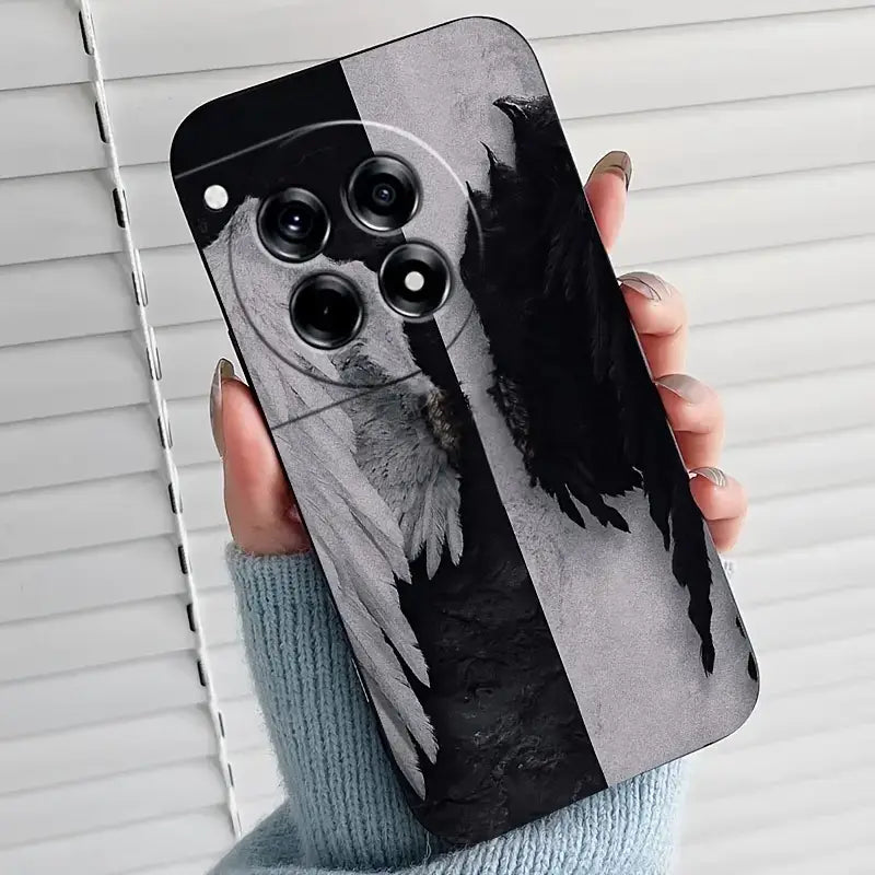 Artistic Black & White Winged Case - OnePlus