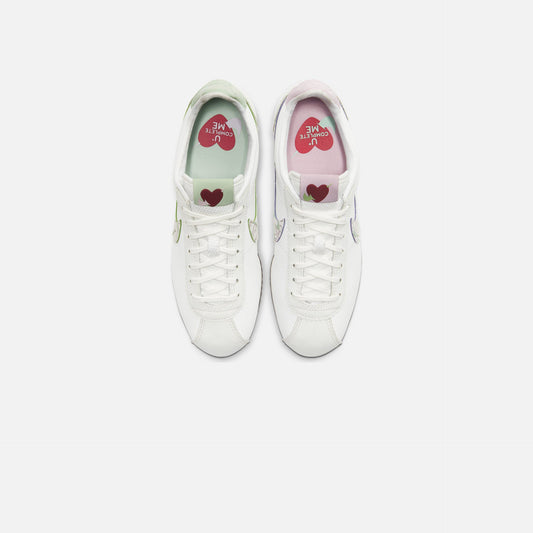Nike | CLASSIC CORTEZ SE VALENTINES DAY
