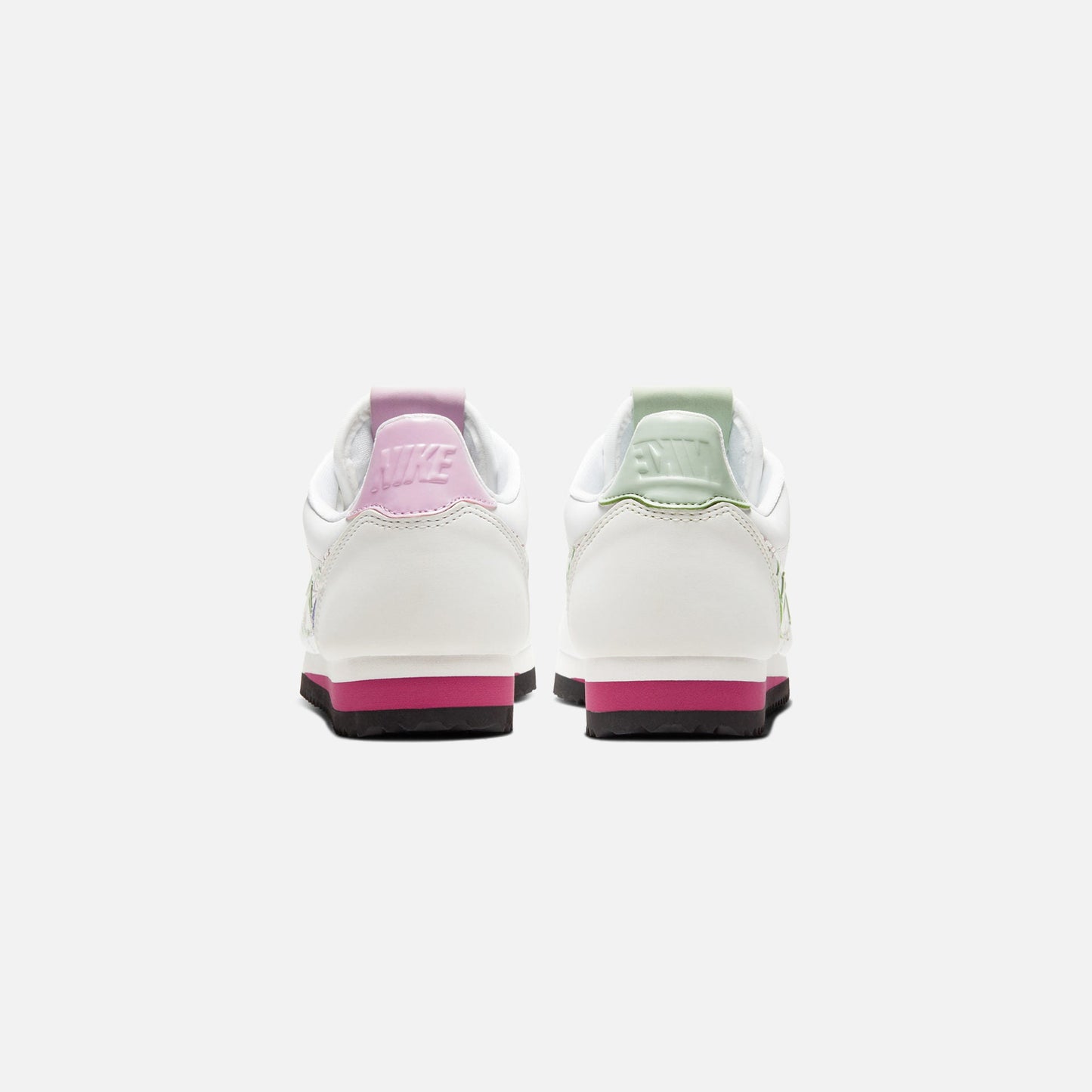 Nike | CLASSIC CORTEZ SE VALENTINES DAY