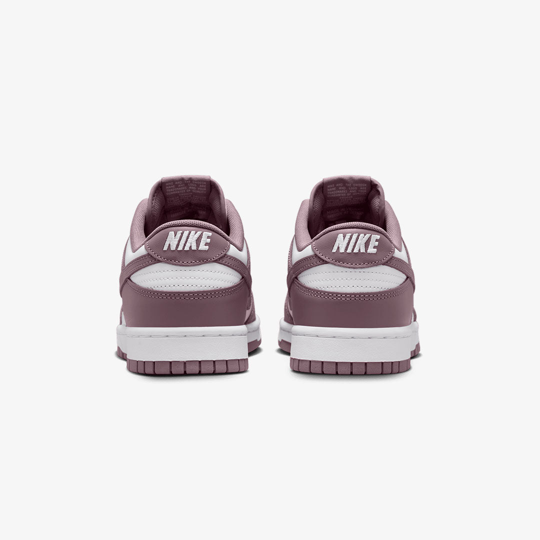 NIKE | DUNK LOW RETRO { WHITE/WHITE/TAUPE GREY