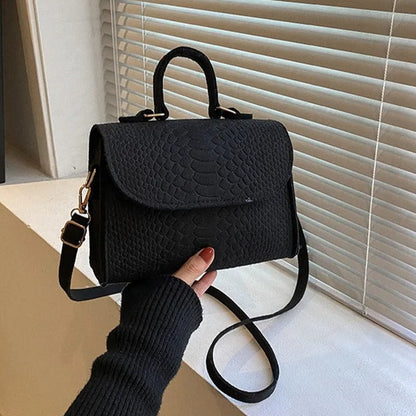 Retro Solid Color Handbag
