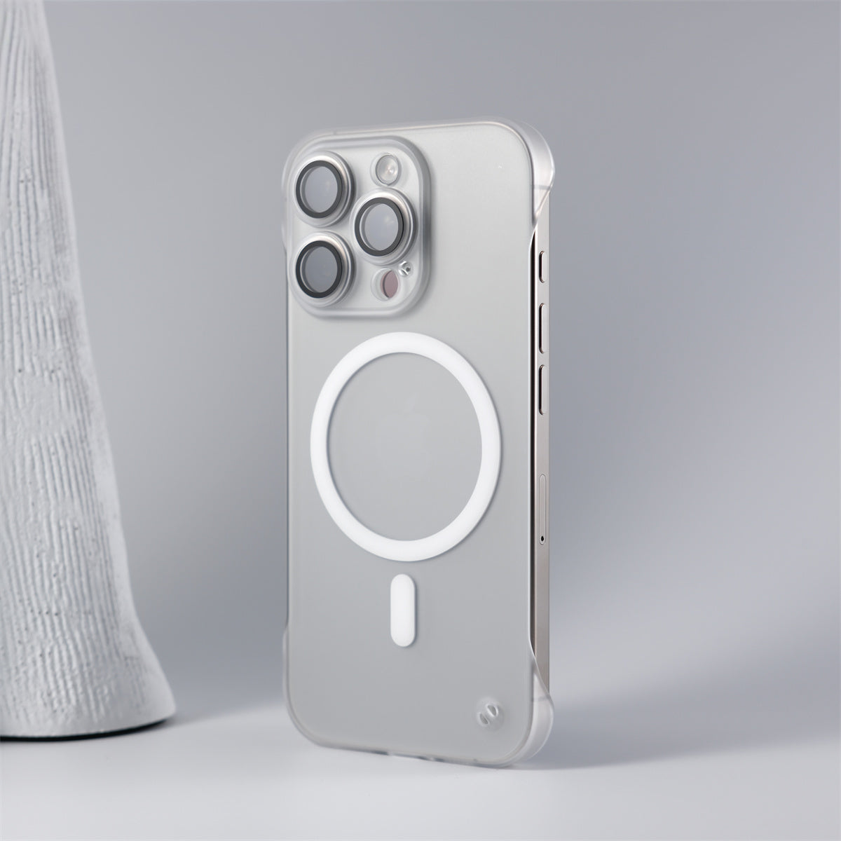 Seraphic Borderless Translucent MagSafe Case - iPhone